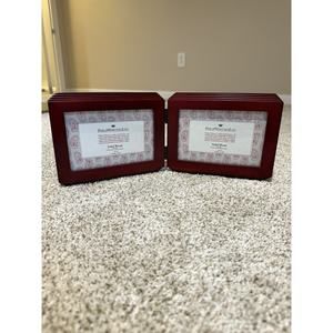 Philip Whitney Ltd Solid Wood Folding Dual Photo Frame Holds 4" x 6" Picture BUB